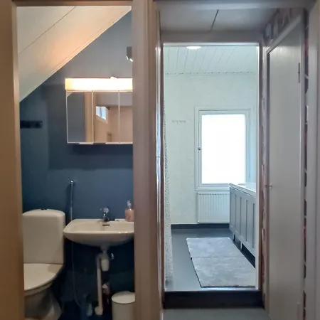 Kwatera prywatna Kortteer Keltainen Huone